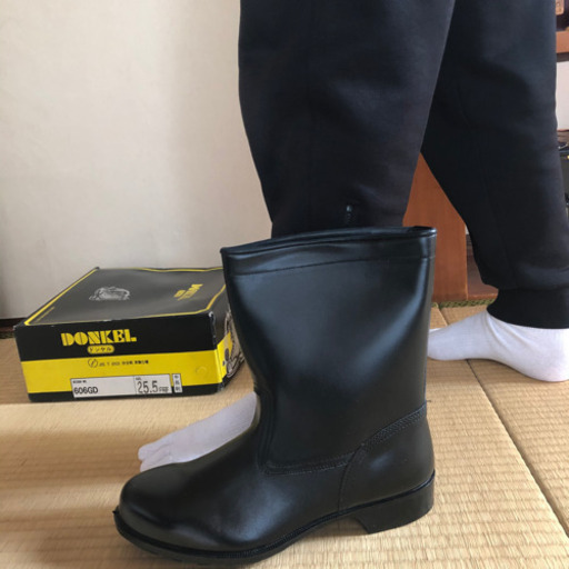 新品☆安全靴、ドンケル！