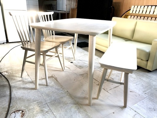 札幌近郊　送料無料　アトラス　120㎝　4人用　ダイニングテーブル　ベンチシート　チェア2脚