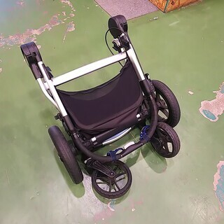 人気の二人乗りベビーカー　　ベビージョガーシティセレクトの画像