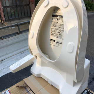 展示品 TOTO 温水洗浄便座 ウォシュレット TCF8PK32 SC1の画像