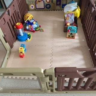 ベビーサークル ミュージカルキッズランドEX マロン 10枚 日本育児