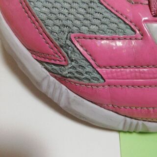 adidasアディダス24.5の画像