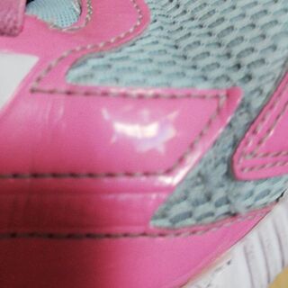 adidasアディダス24.5の画像