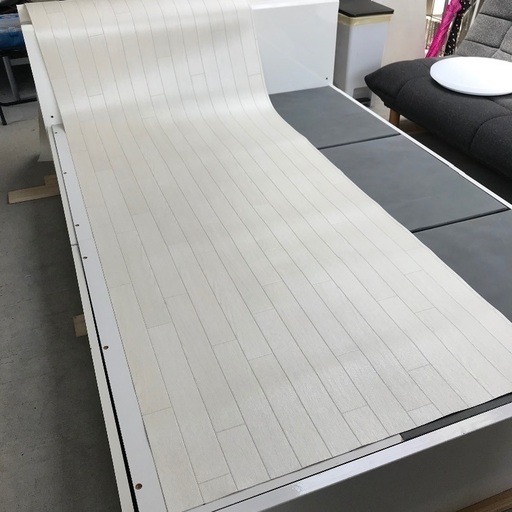 クッションフロア （アイボリー）92cm×341cm ②