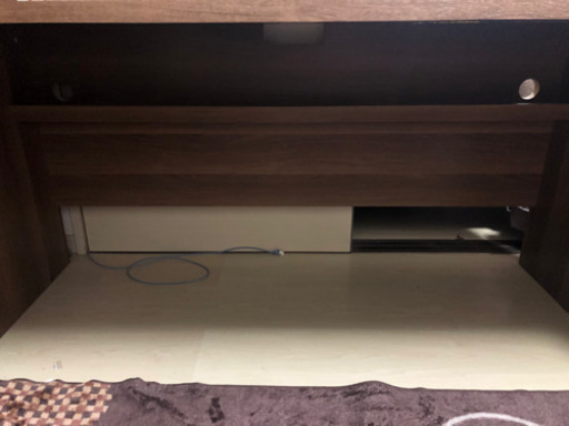 ゲーミングPCデスクとゲーミングチェアセット