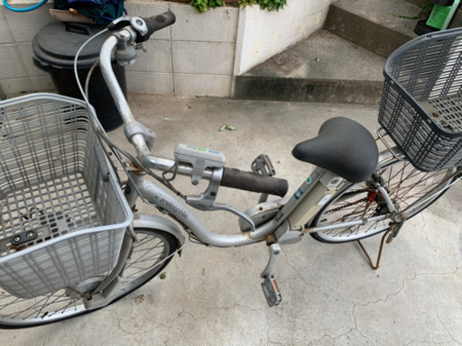 電動自転車　取りにこられる方限定でお願いします