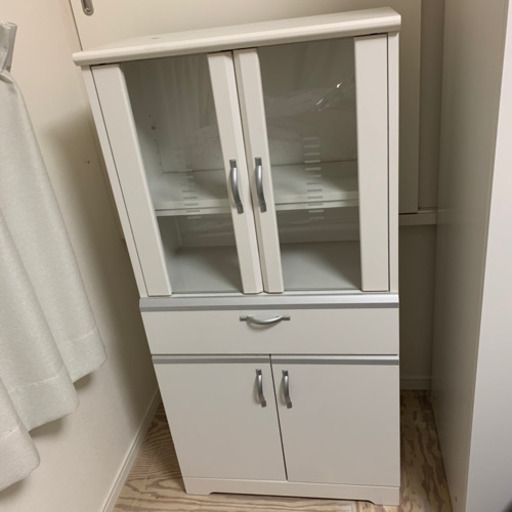 白くて可愛い食器棚(ホワイト)