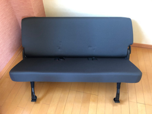 ハイエース200 系　DX  セカンドシート　新車外し