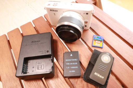 取引決まりました【訳あり】Nikon ミラーレス一眼 J1
