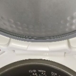 炊飯器の画像