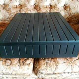 ビデオ8 VHS(C)テープ収納ケースの画像