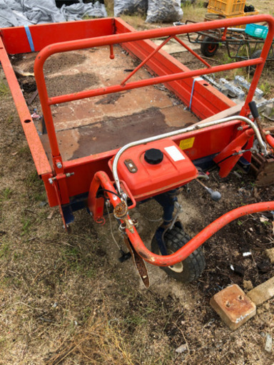 トップカー　要修理