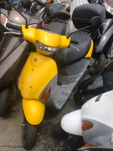 SUZUKI レッツ4 原付スクーター　リアボックス付き