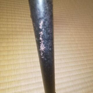スチール製の譜面台の画像