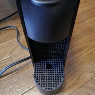 ネスプレッソ　エッセンサミニ　コーヒーメーカーの画像