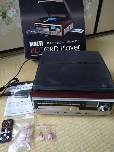 VERSOSマルチレコードプレーヤー