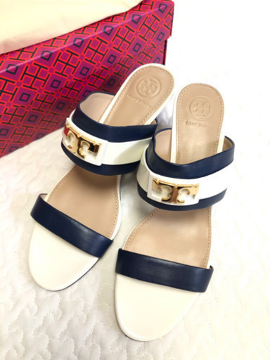 【新品】トリーバーチ　夏用サンダル　24.5cm