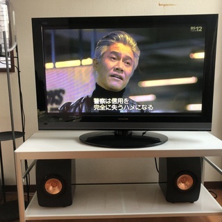 HITACHI WOO PLASMA TELEVISION 
