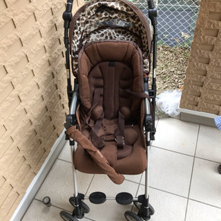 アップリカの3歳以下用ベビーカーの画像