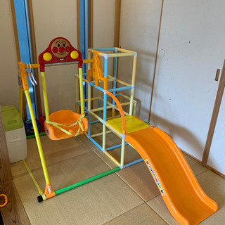 アンパンマン　ジャングルジム　美品