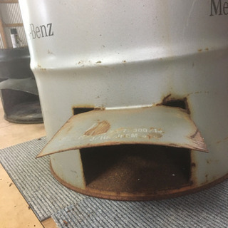 メルセデスベンツ　ドラム缶焼却炉の画像