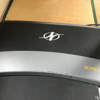 プロ仕様　ランニングマシン　トレッドミル　NordicTrack ノルディックトラック　C800の画像