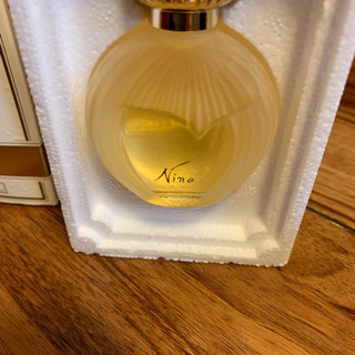 新品未使用　NINA RICCI（ニナリッチ）香水15mlの画像