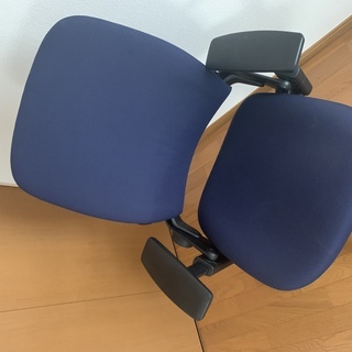 中古★リープV2 Steelcase/スチールケース 肘付ハイバックチェア