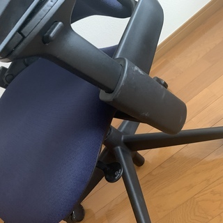 中古★リープV2 Steelcase/スチールケース 肘付ハイバックチェアの画像