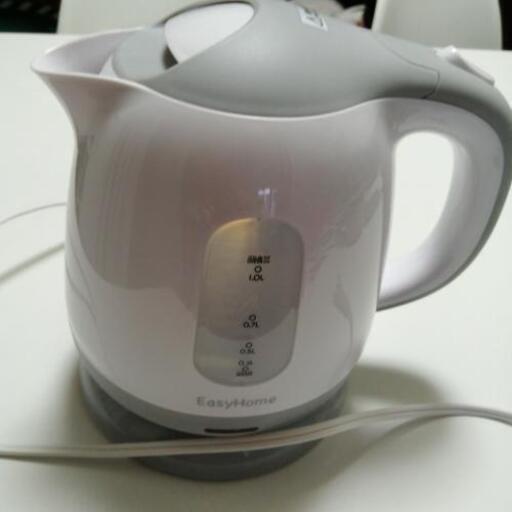 新品　電気ケトル