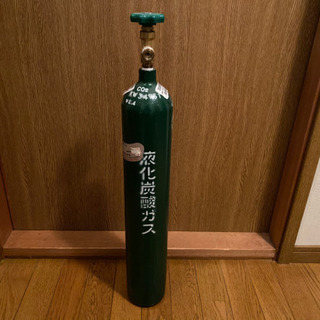 ミドボン　液化炭酸ガス　2kg アクアリウムなど