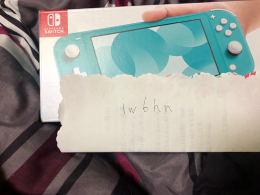 任天堂Switch lite(新古品使用一週間程)
