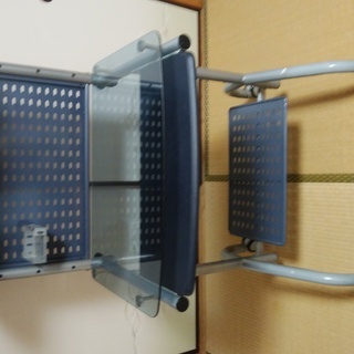 【値下げしました】　パソコンデスク（中古品）