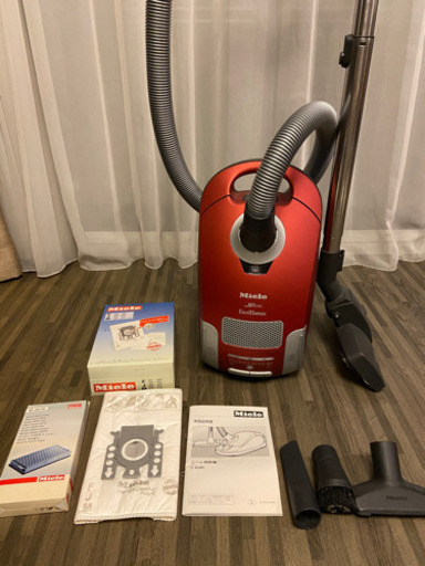 お値下げしました★掃除機 Miele ミーレ S4580 ExcelHuman  フィルター等付き