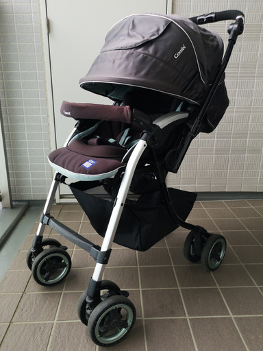 コンビ　ネムリエ　オート4キャス　UF-750　レインカバー付き