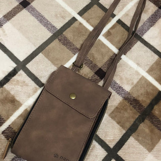 nano 肩掛け財布