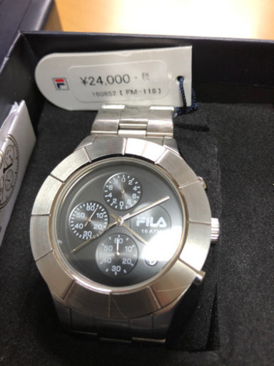 特価 新品　FILA メンズの腕時計