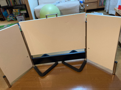 ホワイトボードになる自立式ベビーゲート　ベビーストップ　