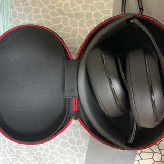 Beats Studio2 Wireless オーバーイヤーヘッドホン マッドブラック