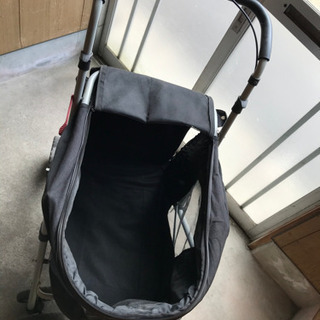 20キロまで乗せられるペットカート譲ります