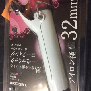 早い者勝ち！　新品未開封ヘアアイロンの画像