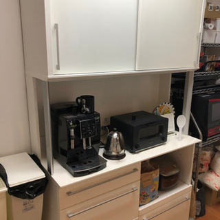 食器棚　ホワイト