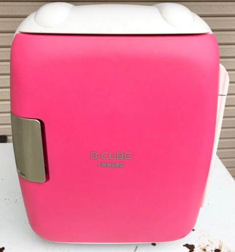ミニ冷蔵庫　D-CUBE TWINBIRD HR-D206 コンパクト電子冷温ボックス