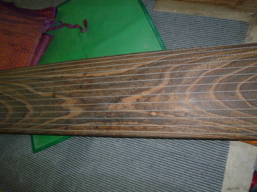 リサイクルショップのダイトーです。 おしゃれアイテム　お持ち帰り価格　琴