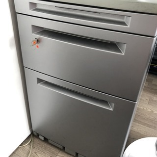 キャビネット　無料譲りします