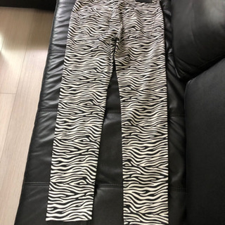 ゼブラ柄ZARAメンズ76㎝(未使用)
