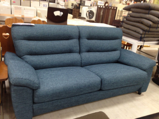 取りに来れる方限定！ニトリの3人掛けソファー！