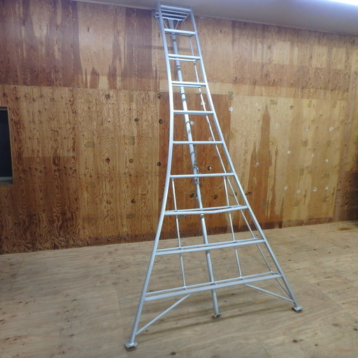 ピカ コーポレイション 三脚脚立 CGM-300 グリーンマスター 10尺 PiCa 園芸用アルミ三脚 植木 造園 高所 作業 はしご 梯子 足場 林業 園芸 工具 DIY 中古品 宮城 MAX