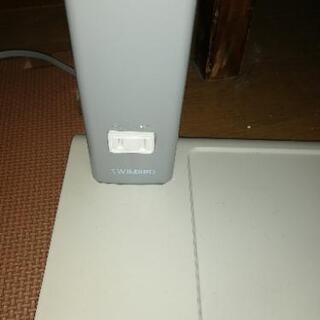 ツインバード、蛍光灯の画像