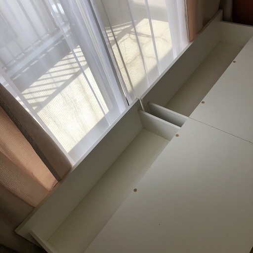 ダブルベッド　白　引き出し付き